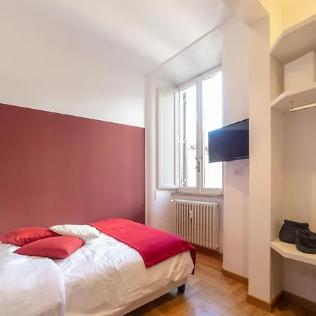 Lombardia40 Luxury 4*
