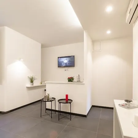 Lombardia40 Luxury 4* Roma