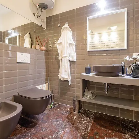 Lombardia40 Luxury Guest house Rome