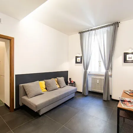 Lombardia40 Luxury 2* Rzym