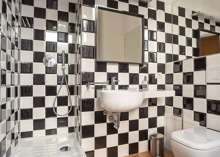 Lombardia40 Luxury 4*