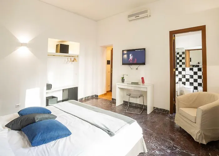 Gasthof Lombardia40 Luxury Rom