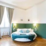 Lombardia40 Luxury Pensionat 4*